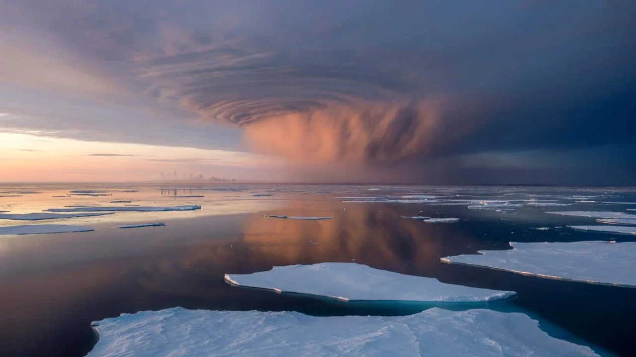 arctic-atmospheric-stability-cracks-as-meteorologi