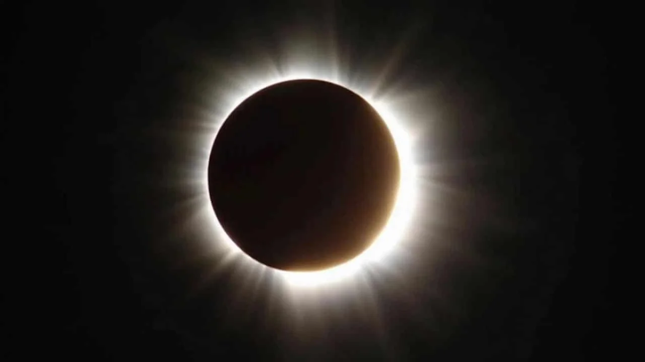 lidl-winter-gadget-praised-by-martin-lewis-sparks